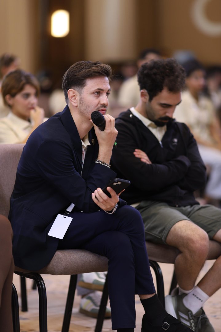 Azerbaijan's 6th Diaspora Youth Summer Camp debates constitution and sovereignty (PHOTO)