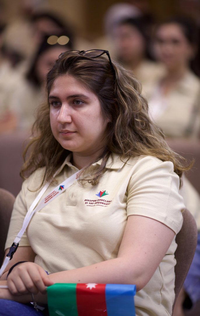 Azerbaijan's 6th Diaspora Youth Summer Camp debates constitution and sovereignty (PHOTO)