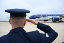 President Ilham Aliyev arrives in U.S. for working visit (PHOTO/VIDEO)