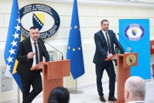 Bosnia signs protocol to simplify residence permit applications abroad (PHOTO)