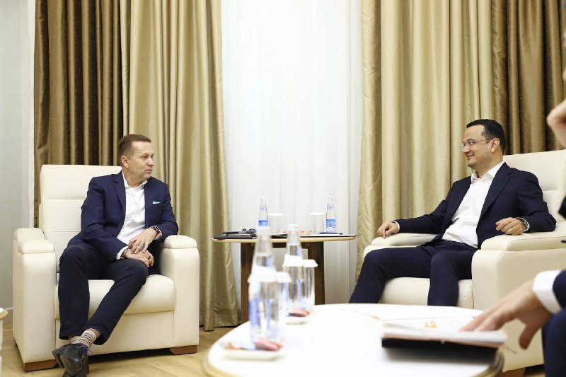 Uzbekistan, U.S.-based Air Products discuss strategic co-op in clean energy and innovation