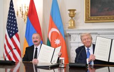 First Vice President Mehriban Aliyeva maskes post on President Ilham Aliyev's meeting with Donald Trump and Nikol Pashinyan in Washington (PHOTO)