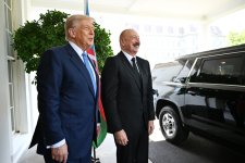 President Ilham Aliyev arrives at White House (PHOTO/VIDEO)