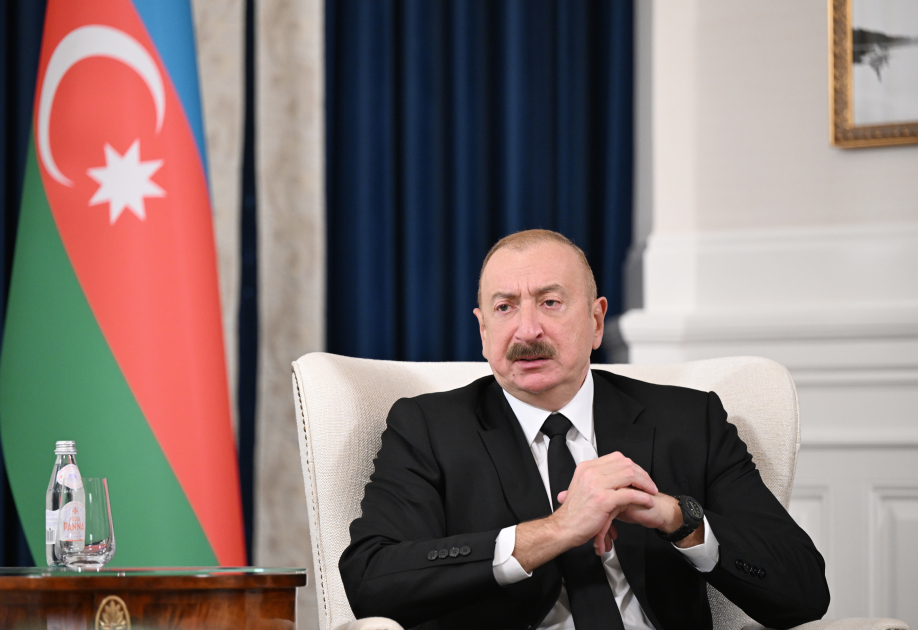 President Ilham Aliyev gives interview to Azerbaijani media representatives in Washington (PHOTO/VIDEO)