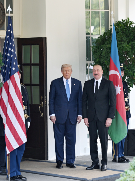 President Ilham Aliyev arrives at White House (PHOTO/VIDEO)