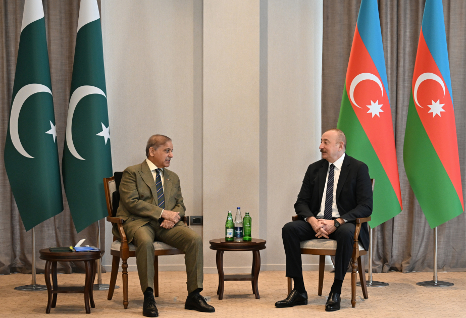 Başkan Ilham Aliyev telefonu yaptı Muhammed Shahbaz Şerif