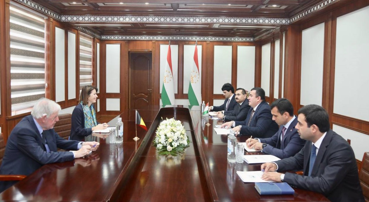 Tajikistan and Flanders explore new avenues for trade, science and tourism