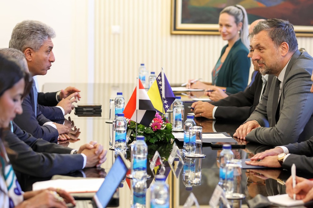 Bosnia, Egypt sign Memorandum of Understanding to boost tourism (PHOTO)