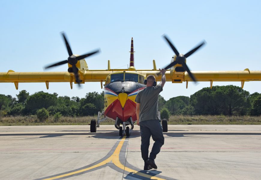 Croatian Air Force sends Canadair to Montenegro for firefighting mission (PHOTO)