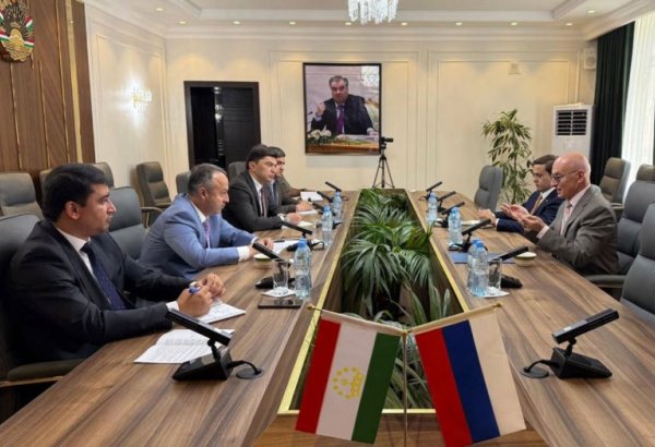 Talks on Tajik-Russian export cooperation highlight Khatlon logistics center