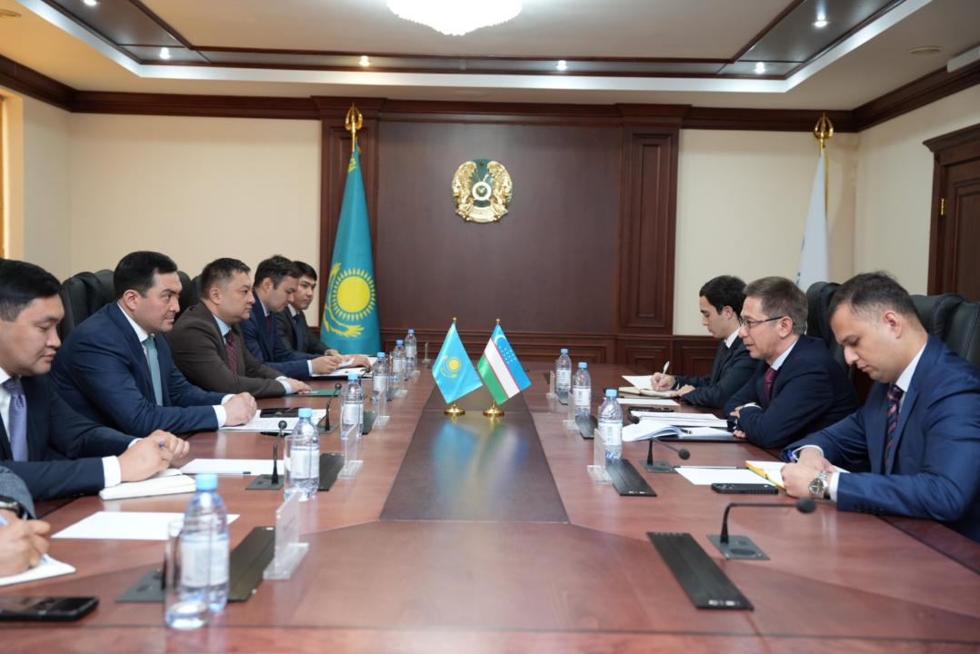 Kazakhstan reveals gas transit figures through Uzbekistan in 7M2025