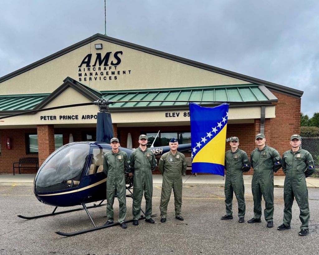 Bosnian Armed Forces invest in pilot training with U.S. support (PHOTO)