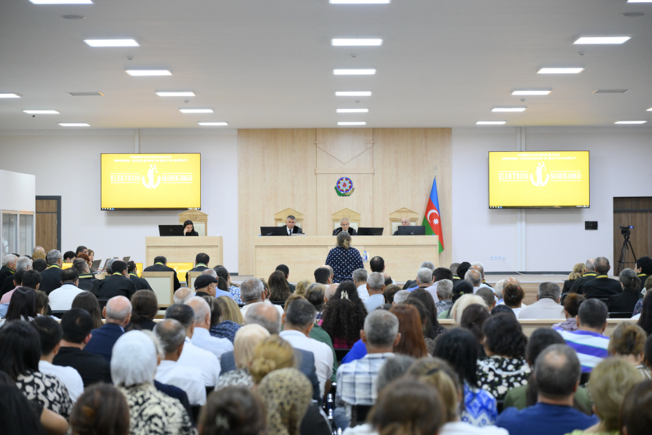 Forcibly displaced persons, including those injured, and whose relatives killed due to attacks by Armenian armed forces testify in court (PHOTO)