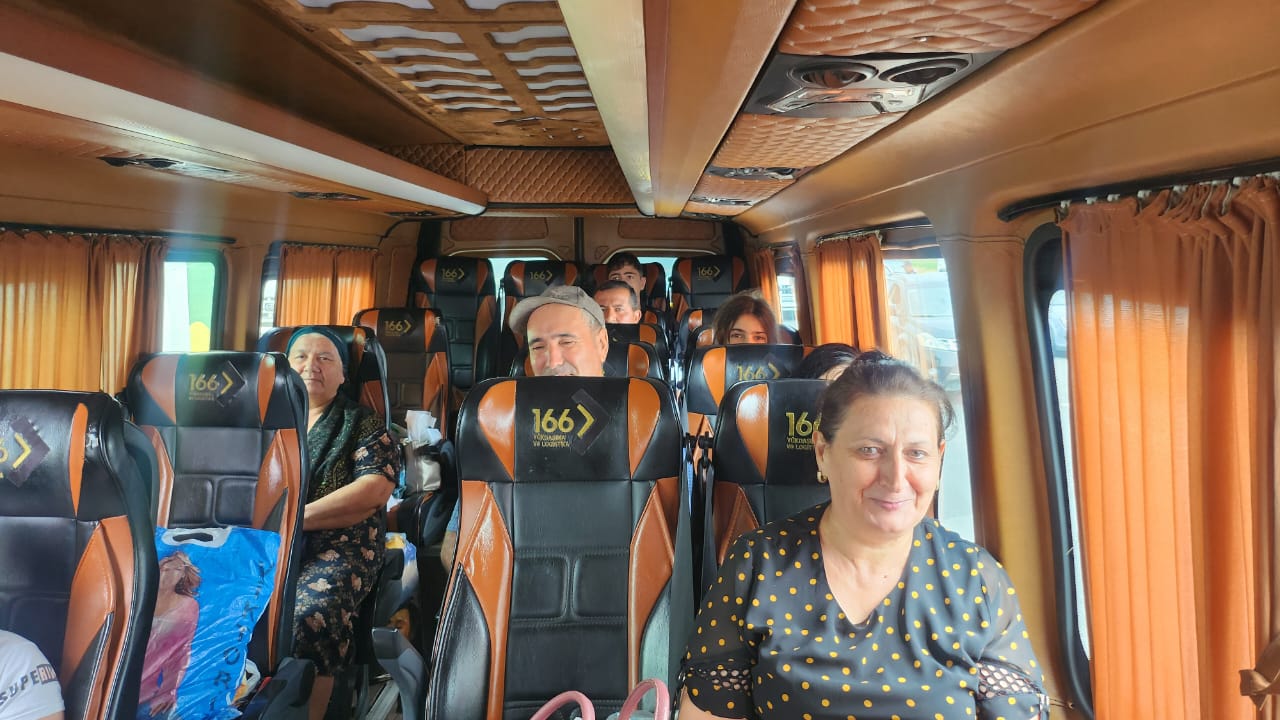 First group of ex-IDPs departs for native Kolatagh village in Azerbaijan's Aghdara (PHOTO)