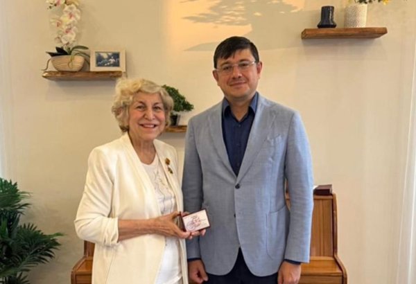 Azerbaijan's cultural activist living in U.S. wins medal