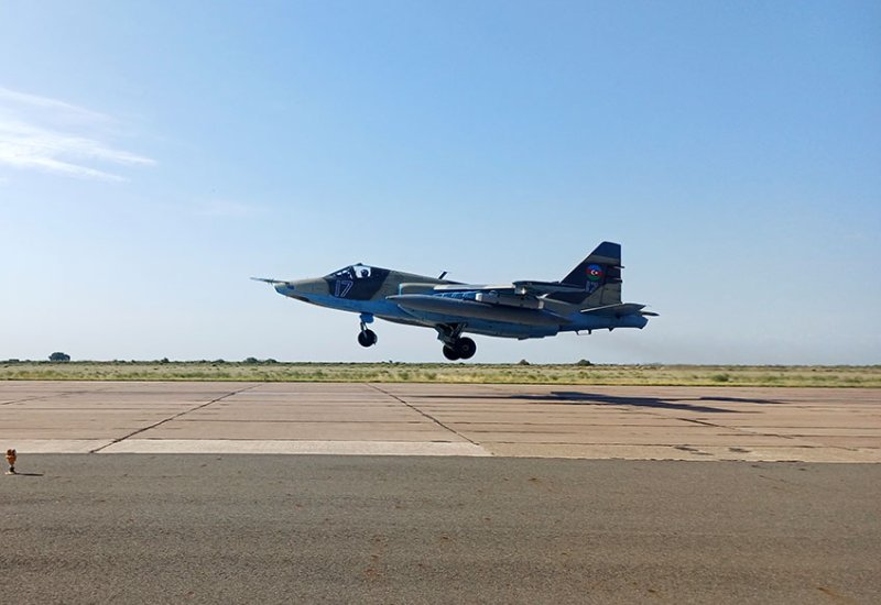 Azerbaijani aviation units conduct training flights (PHOTO/VIDEO)