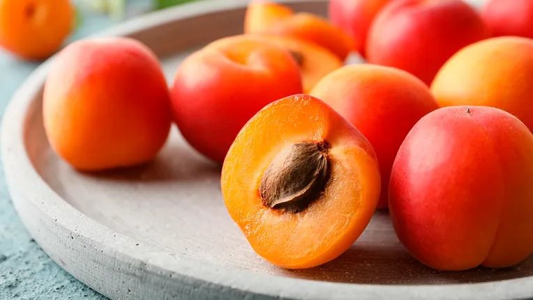 Russia, Kazakhstan, and Kyrgyzstan lead in imports of Uzbek apricots