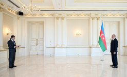 President Ilham Aliyev receives credentials of newly appointed ambassador of Slovakia (PHOTO/VIDEO)