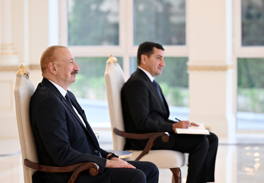 President Ilham Aliyev receives credentials of Israel’s newly appointed ambassador (PHOTO/VIDEO)