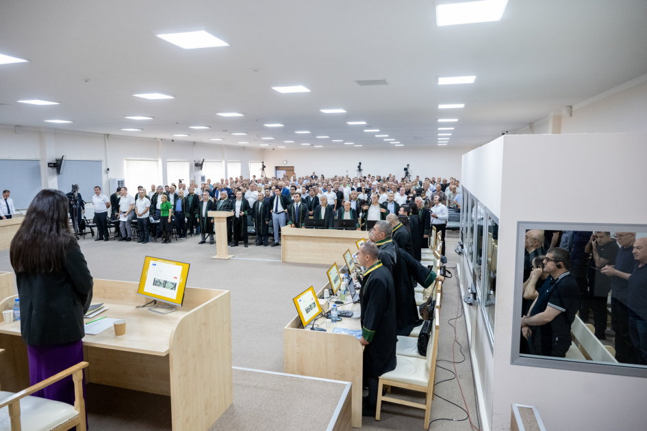 Forcibly displaced persons, including those injured, and whose relatives killed due to Armenian armed forces’ attacks on Khankendi, Lachin, Kalbajar, Aghdara, Jabrayil, and Fuzuli testify in court (PHOTO)