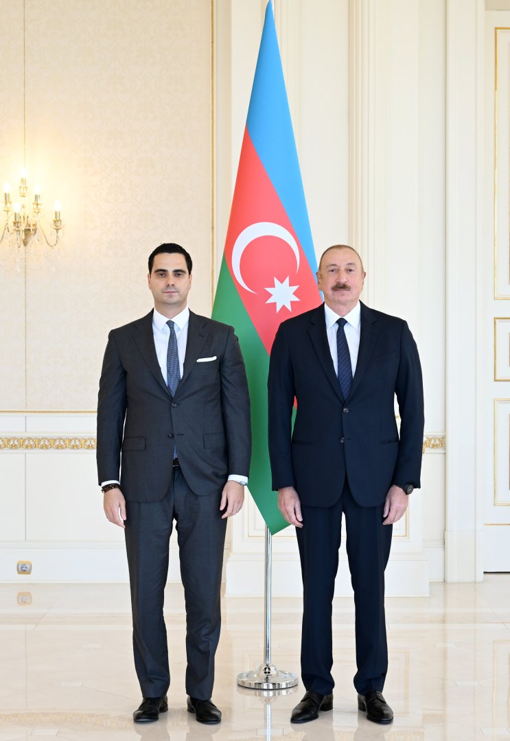 President Ilham Aliyev receives credentials of newly appointed ambassador of Slovakia (PHOTO/VIDEO)