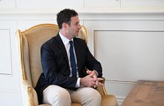 President Ilham Aliyev receives president of global affairs at Goldman Sachs Group Inc. (PHOTO/VIDEO)