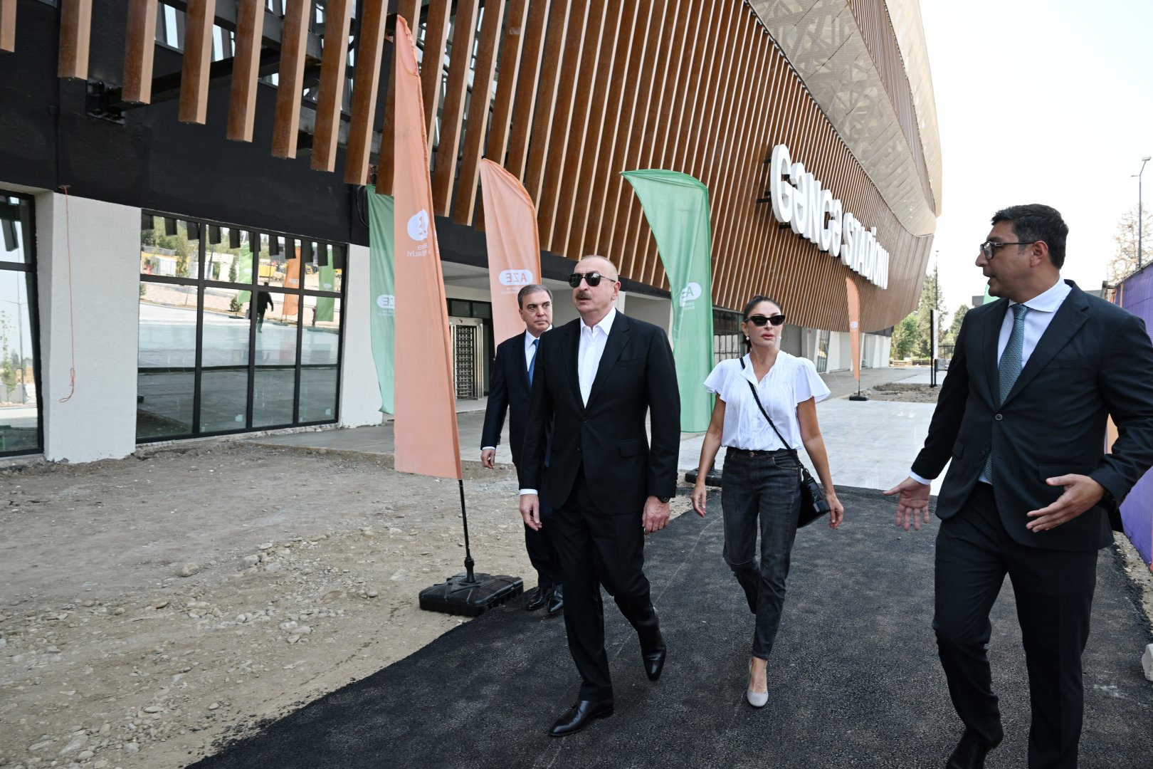 President Ilham Aliyev, First Lady Mehriban Aliyeva inspect construction progress at Ganja city stadium (PHOTO)