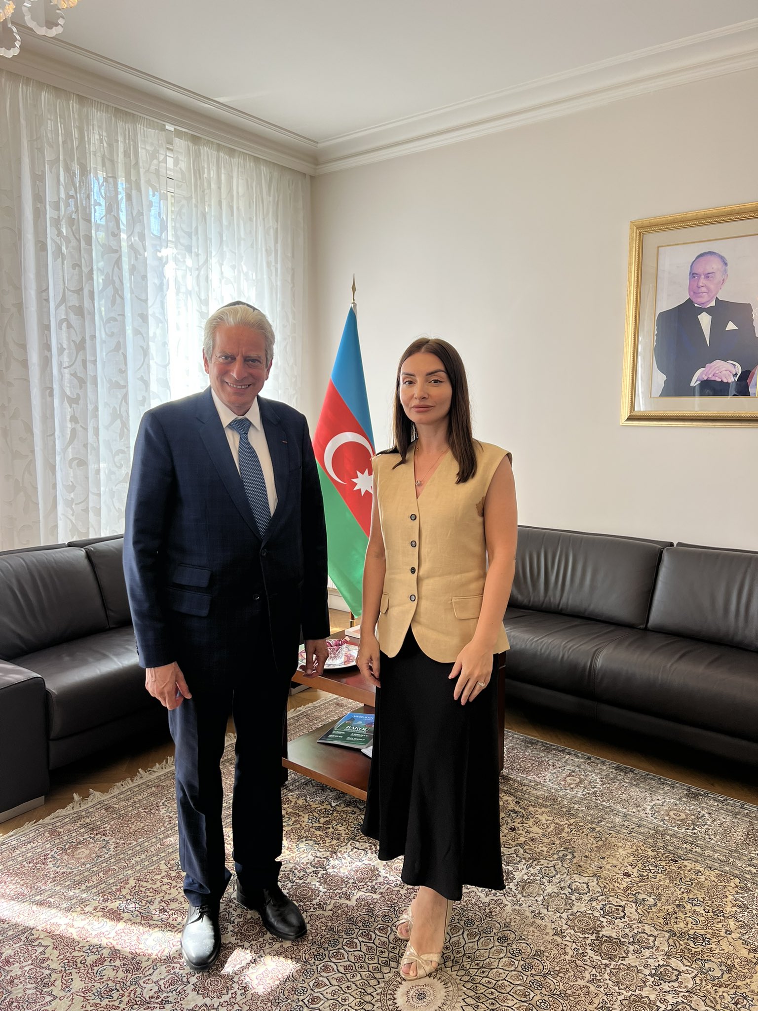 Ambassador Leyla Abdullayeva thanks CER vice president for supporting Azerbaijan (PHOTO)