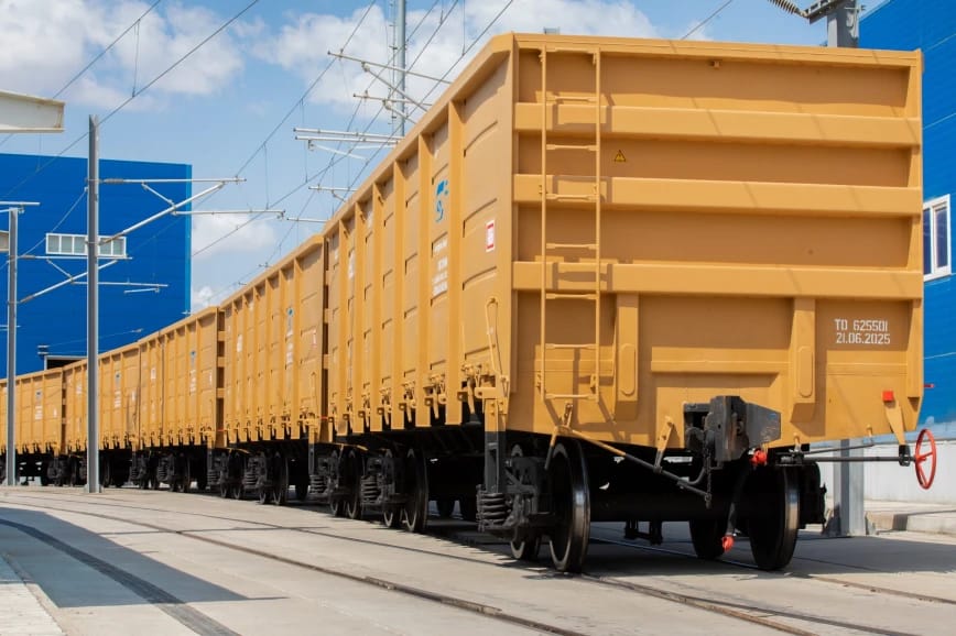 Azerbaijan Railways expands fleet with fresh batch of freight wagons (PHOTO)