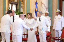 Azerbaijani Ambassador presents his credentials to Dominican President (PHOTO)