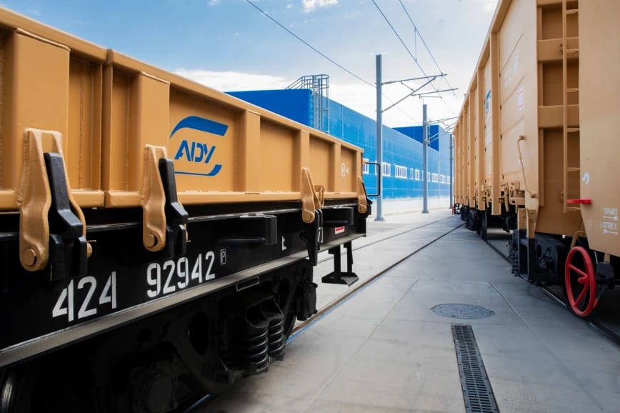 Azerbaijan Railways expands fleet with fresh batch of freight wagons (PHOTO)