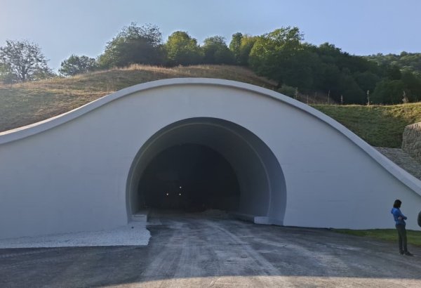 Azerbaijan to launch Murovdag tunnel project in coming year (PHOTO)