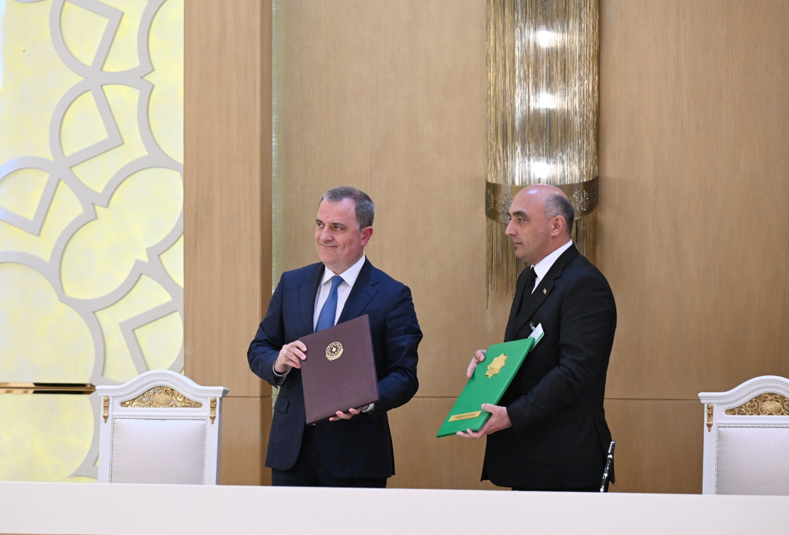 President Ilham Aliyev, Gurbanguly Berdimuhamedov, Shavkat Mirziyoyev attend document signing ceremony (PHOTO/VIDEO)