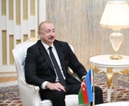 President Ilham Aliyev, Gurbanguly Berdimuhamedov hold one-on-one meeting (PHOTO)