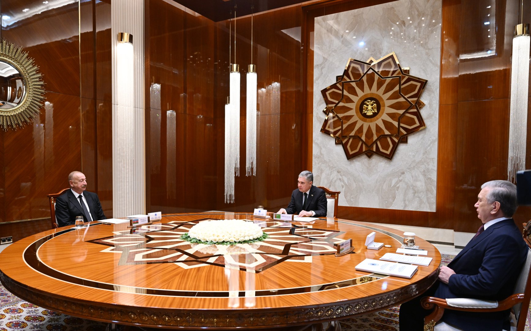 Turkmenbashi hosts high-level meeting between President Ilham Aliyev, Gurbanguly Berdimuhamedov, and Shavkat Mirziyoyev (PHOTO)