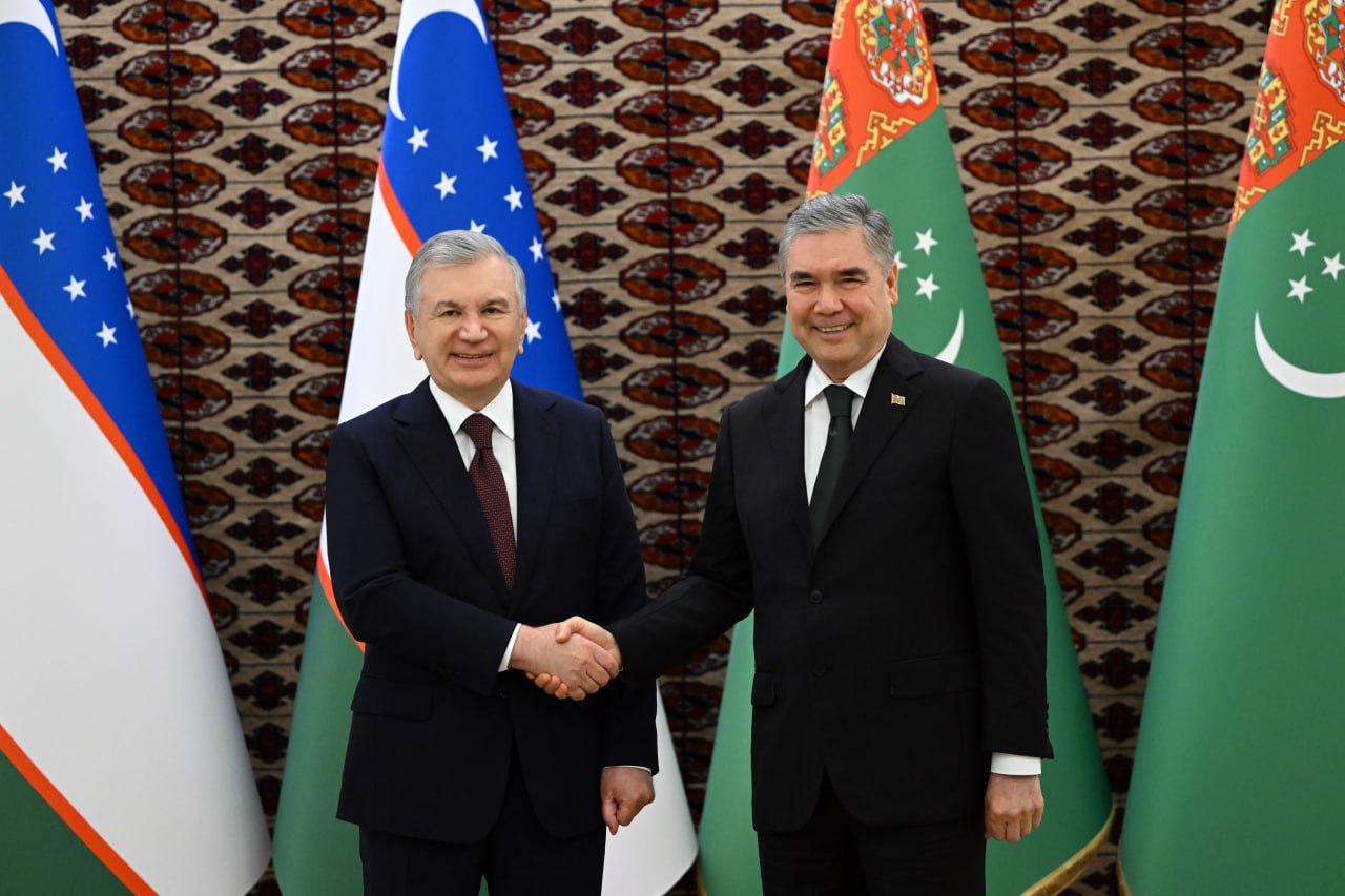 Turkmenistan's Awaza hosts key high-level talks between Mirziyoyev and Berdimuhamedov