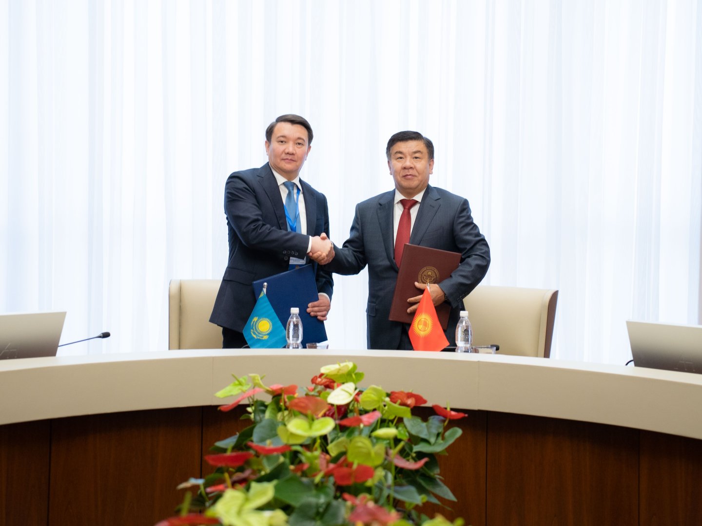 Kazakhstan, Kyrgyzstan ink accords to streamline cross-border shipments