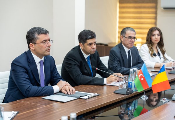 Azerbaijani Media Dev't Agency hosts meeting with Romanian delegation (PHOTO)