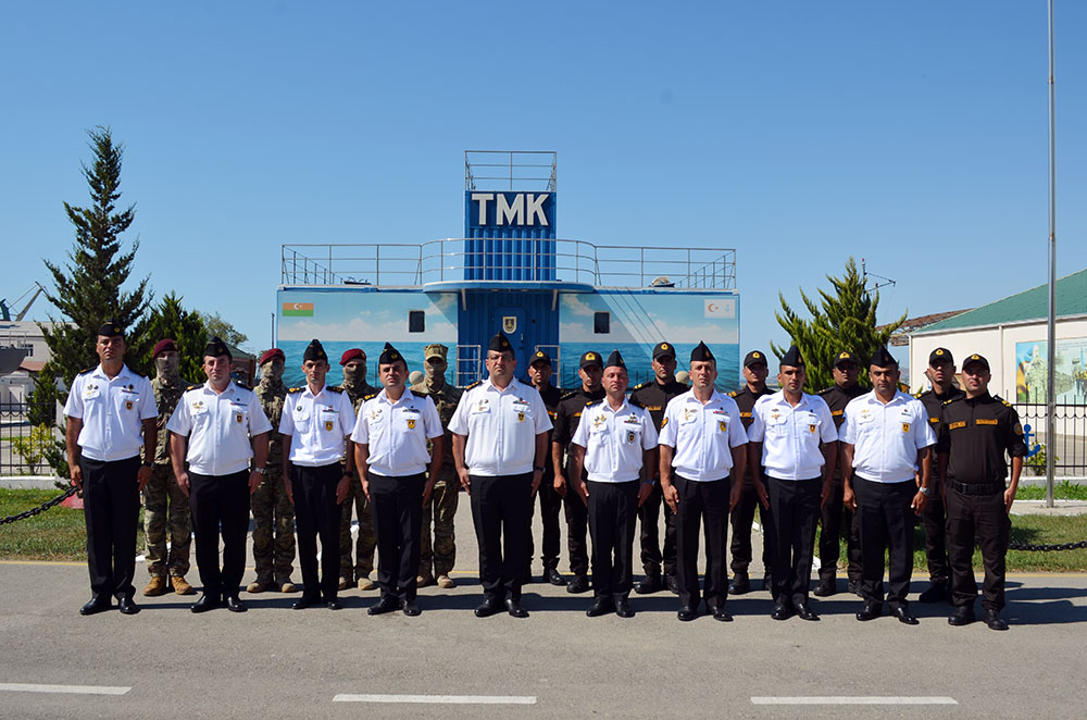 Azerbaijani Navy holds diving course graduation ceremony (PHOTO/VIDEO)