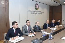 Azerbaijani FM meets UK's Stephen Doughty (PHOTO)
