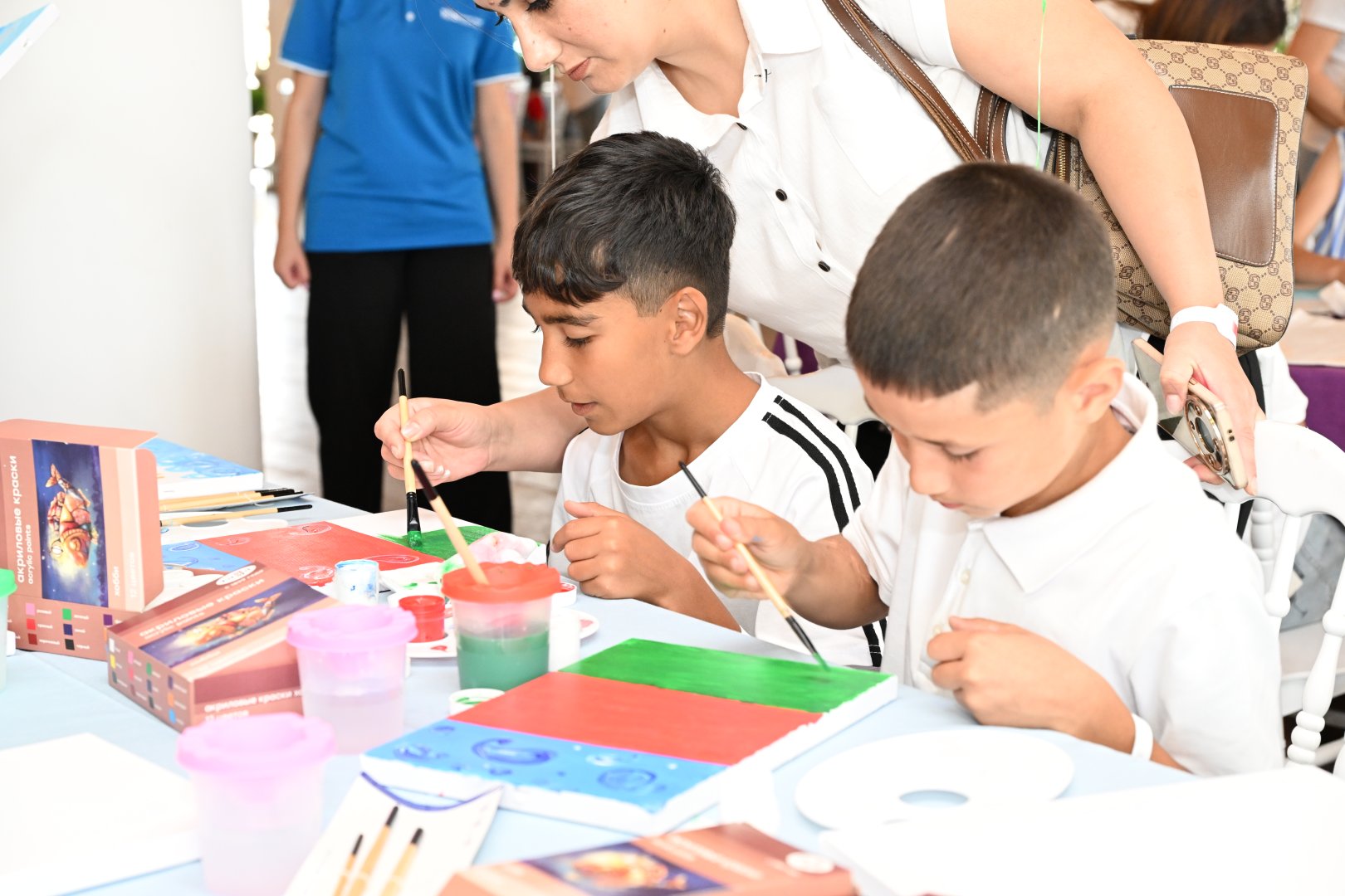 Heydar Aliyev Foundation organizes another entertainment event for children (PHOTO)