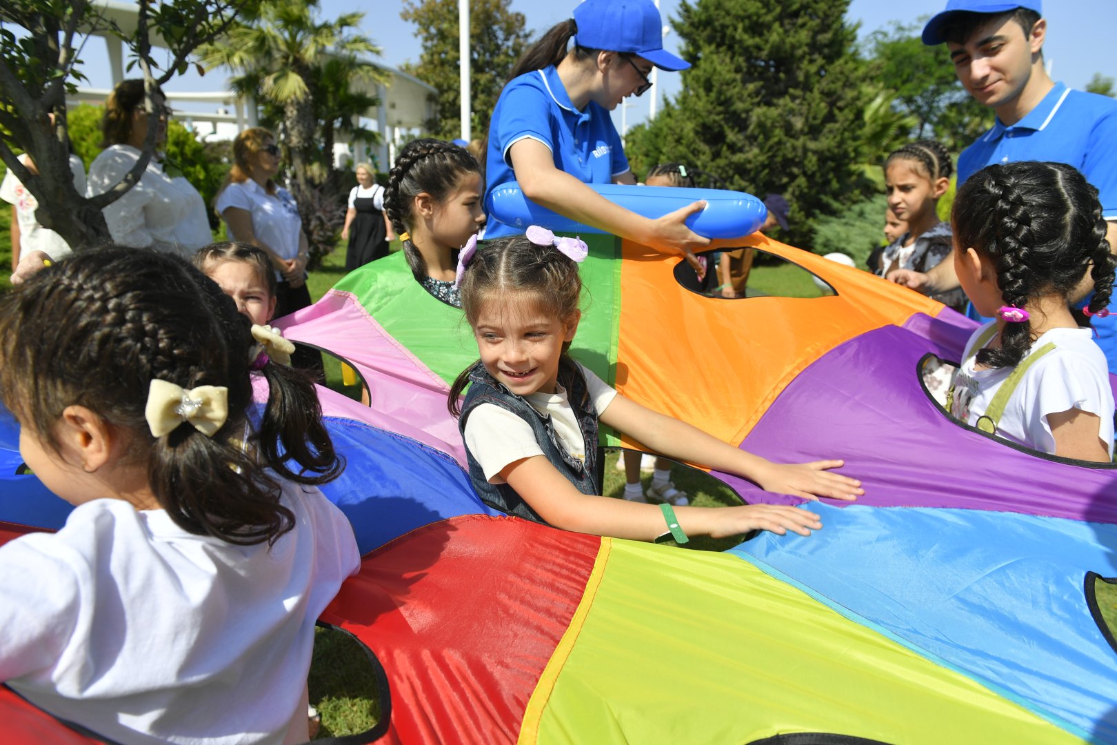 Heydar Aliyev Foundation organizes another entertainment event for children (PHOTO)