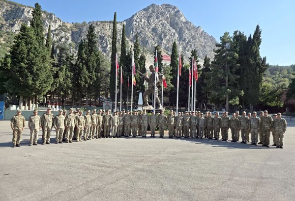 Azerbaijan’s Armed Forces join specialized military courses in Türkiye