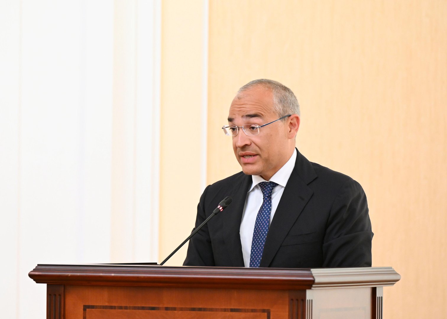 President Ilham Aliyev’s Washington visit sparks special meeting of Azerbaijani Cabinet (PHOTO)