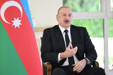 President Ilham Aliyev gave interview to Al Arabiya TV channel (PHOTO)
