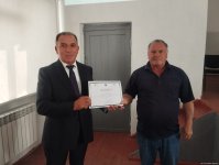 Azerbaijan’s Ballija village honors returning residents with agricultural certificates (PHOTO)