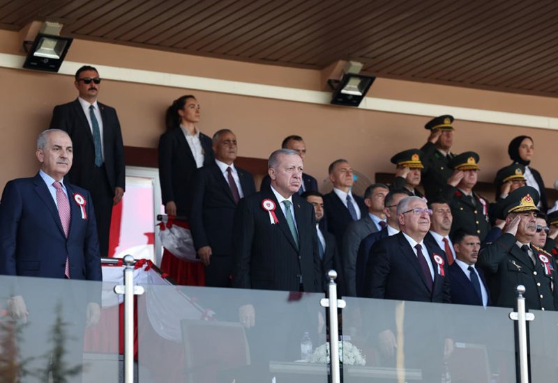 Azerbaijan Defense Minister attends graduation ceremonies of Turkish military academies (PHOTO)