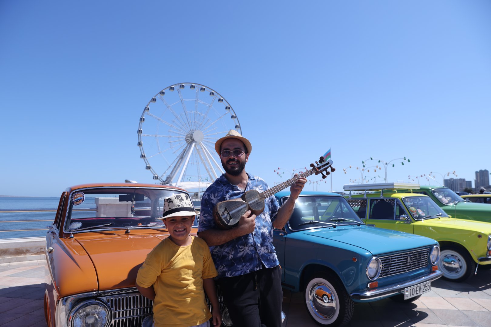 "Horsepower" - Classic car parade and chovgan game held (PHOTO)