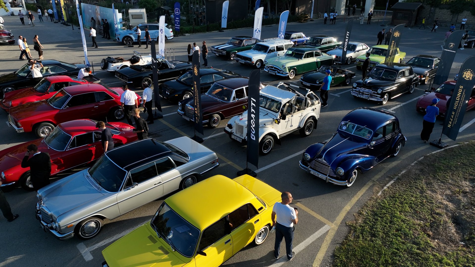 "Horsepower" - Classic car parade and chovgan game held (PHOTO)