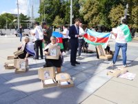 Azerbaijani families of missing persons hold first protest abroad (PHOTO/VIDEO)